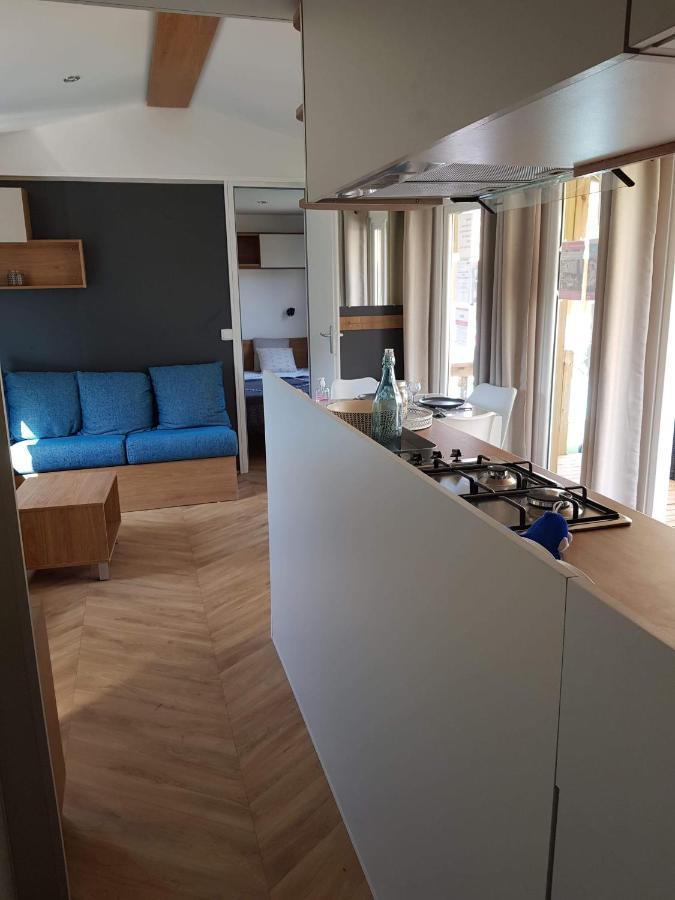 Mobilhome La Carabasse Vias Bagian luar foto